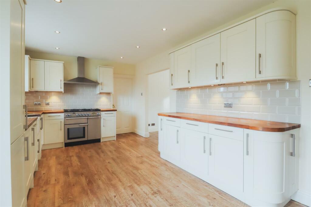 Additional property image - Turvins Meadow, Priors Marston, Southam