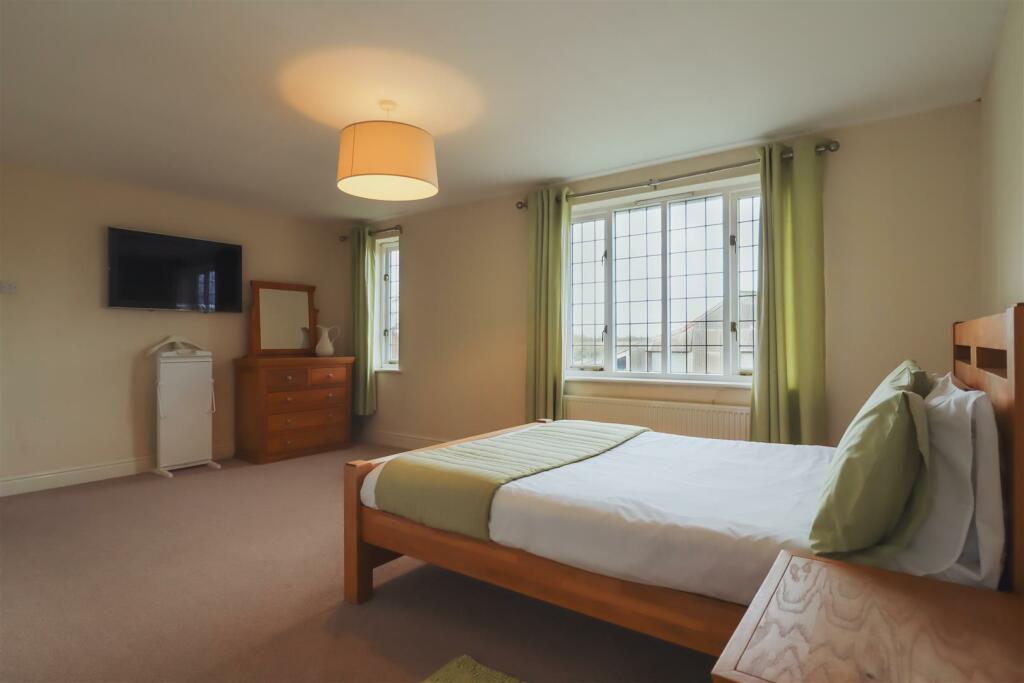Additional property image - Turvins Meadow, Priors Marston, Southam