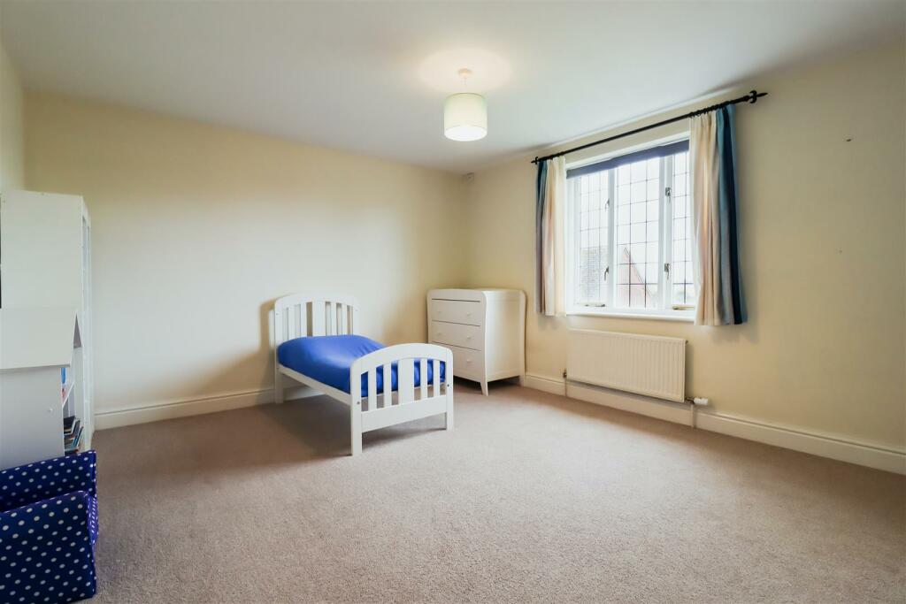 Additional property image - Turvins Meadow, Priors Marston, Southam