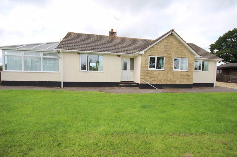 4 bedroom bungalow for sale in Morchard Crediton, EX17