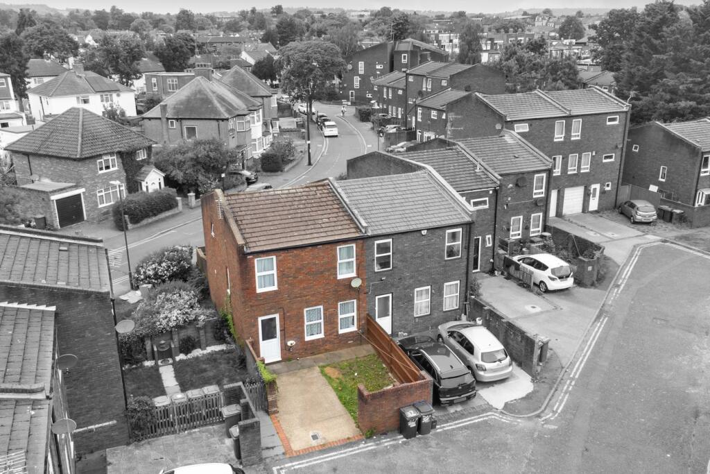 3 bedroom terraced house