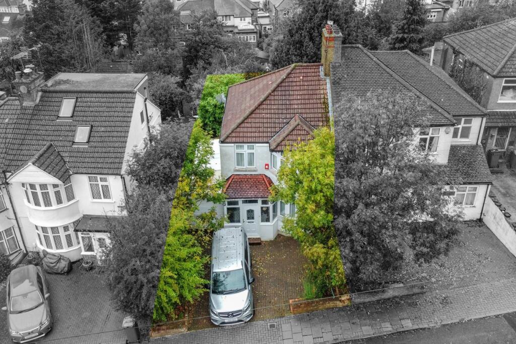 Main image of property: Woodcroft Avenue, Stanmore, HA7