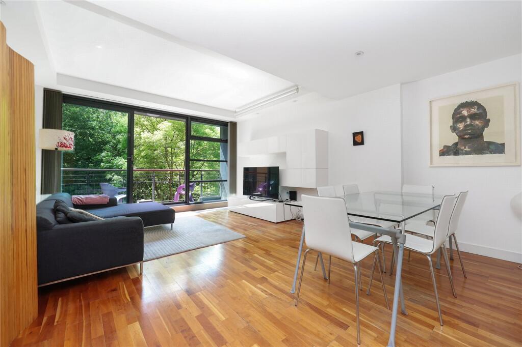 Main image of property: City Road, EC1Y