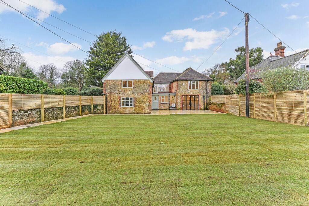 5 bedroom detached house for sale in Crabtree Lane, Headley, Hampshire