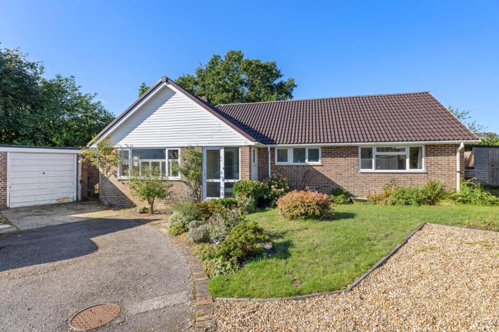 Main image of property: Manor Close, Haslemere, Surrey