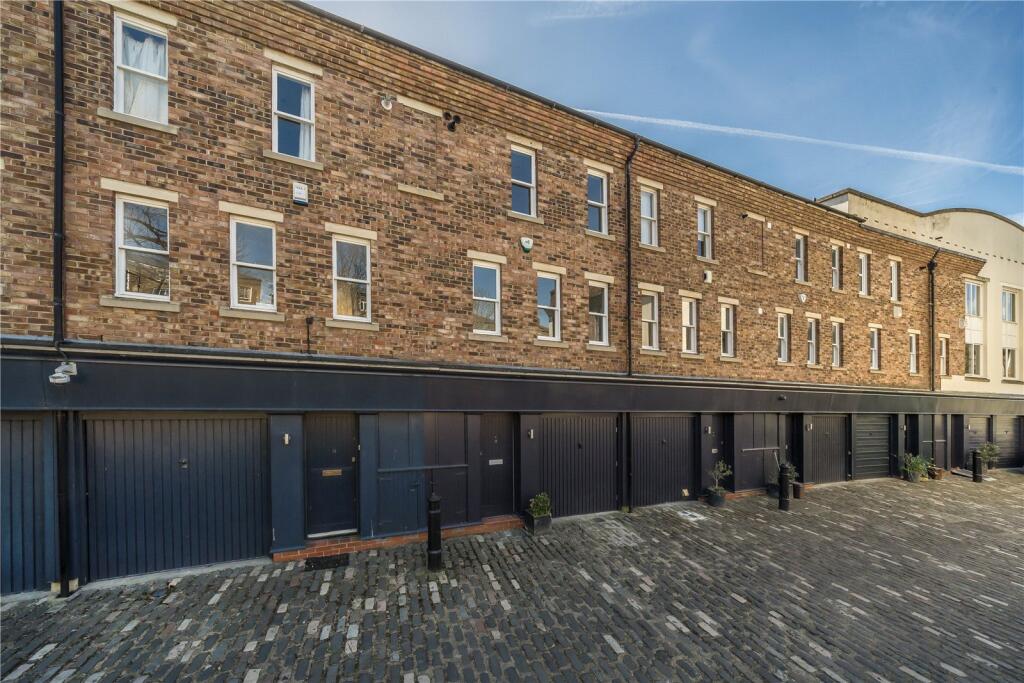 Main image of property: St. Pauls Mews, London, NW1