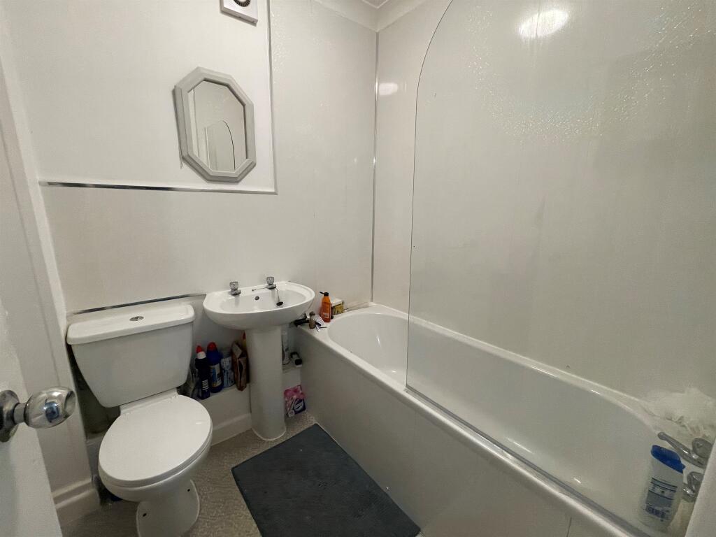 Additional property image - Wyndham Street, YEOVIL