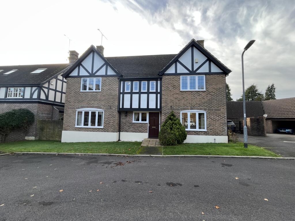Main image of property: Oakridge Park, YEOVIL