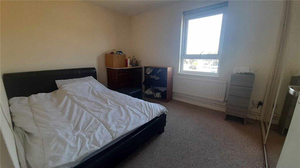 Additional property image - Coggeshall Close, Cambridge, Cambridgeshire
