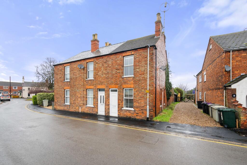 2 bedroom end of terrace house for sale in Reynard Street, Spilsby, PE23