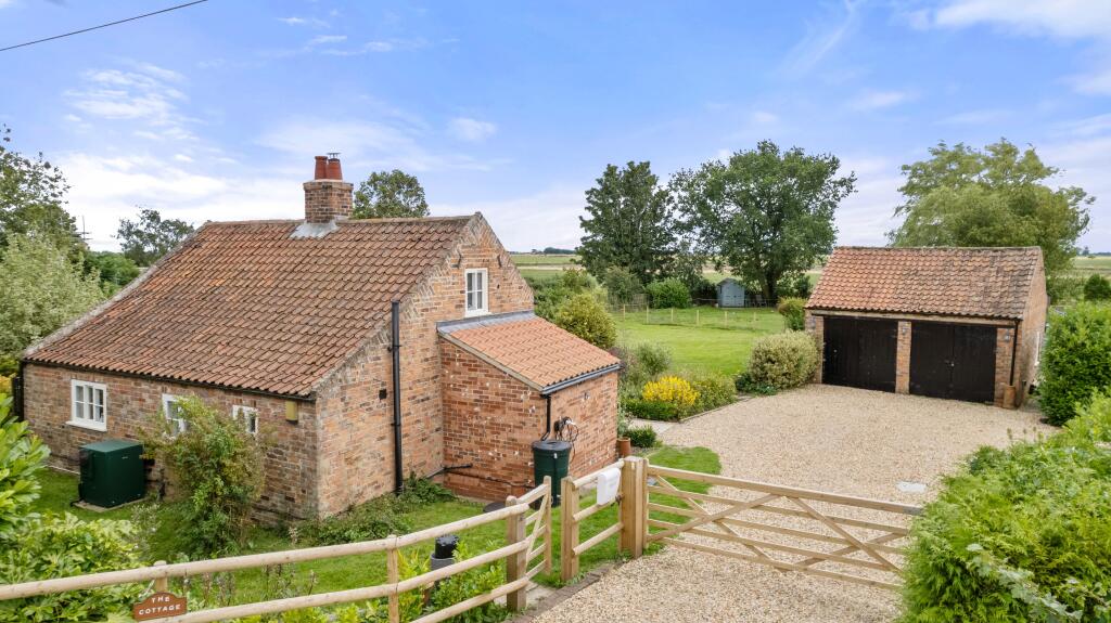 Main image of property: Thorpe Bank, Little Steeping, PE23