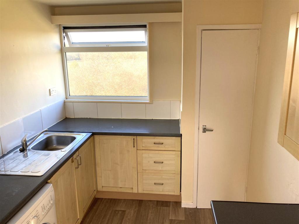 3 bedroom apartment for sale in Leomansley View, Lichfield, WS13