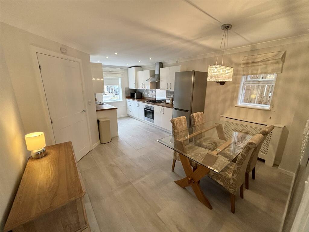 Additional property image - Sunningdale, Mount Oswald, Durham