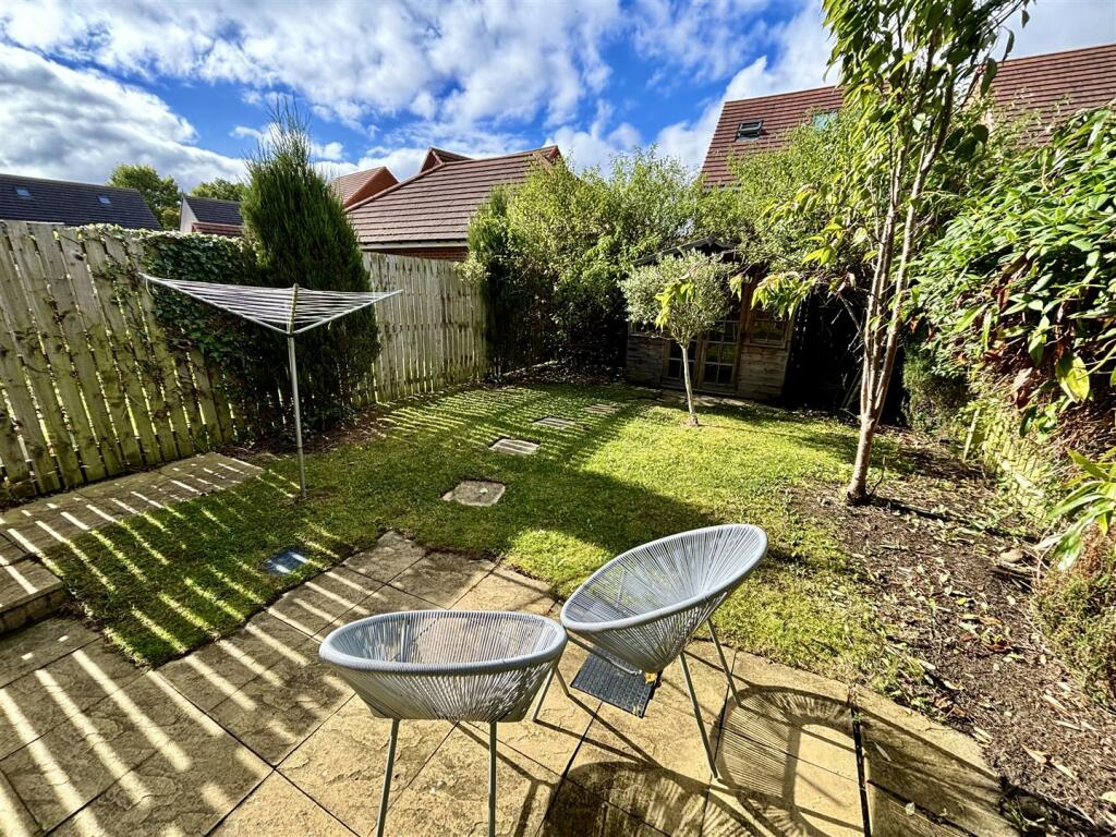 Additional property image - Sunningdale, Mount Oswald, Durham