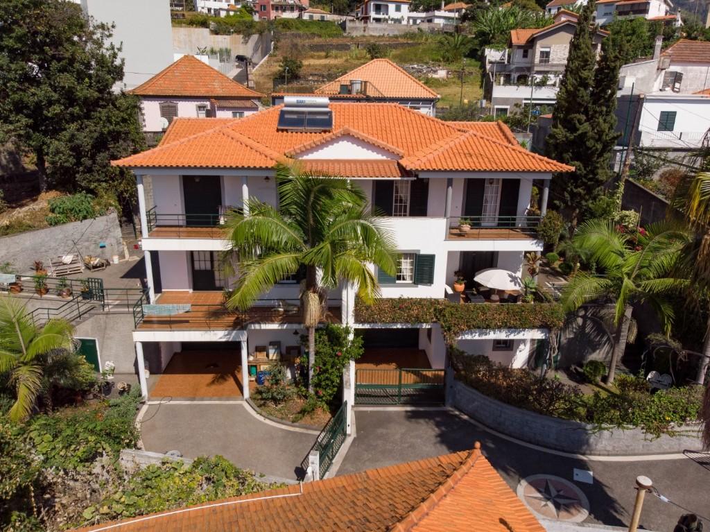 3 bedroom semidetached house for sale in Funchal, Madeira, Portugal