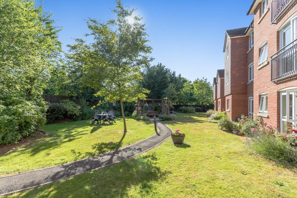 1 bedroom retirement property for sale in Mitchell Court, 22 Massetts