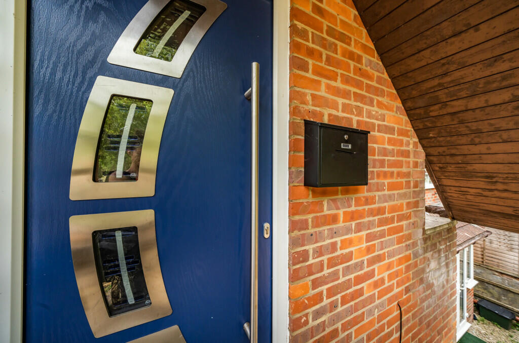 Studio apartment for sale in Whitelands Road, High HP12