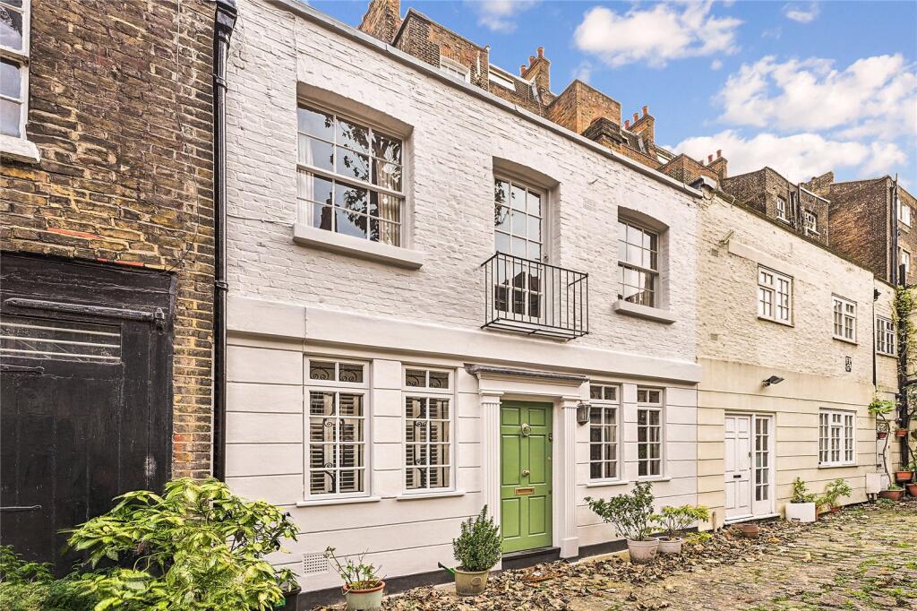 Main image of property: Hugh Mews, London, SW1V