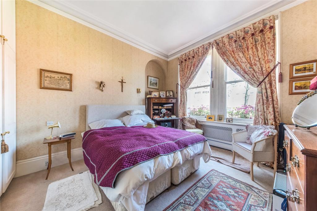 4 bedroom apartment for sale in Morpeth Mansions, Morpeth Terrace