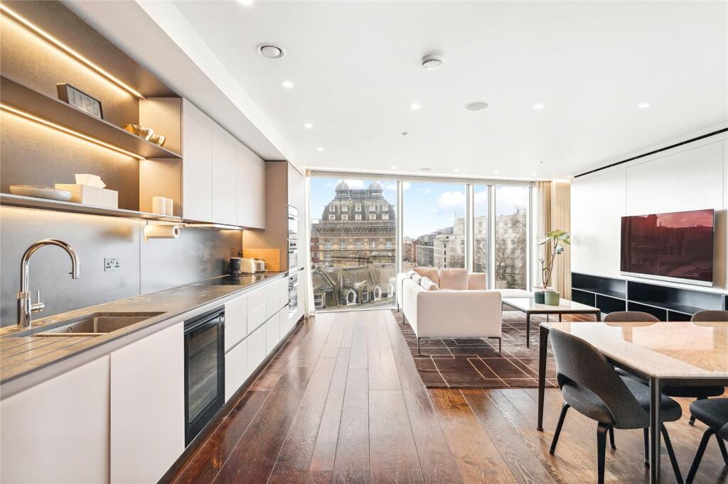 3 bedroom apartment for rent in Nova, 87 Buckingham Palace Road, Westminster, London, SW1W