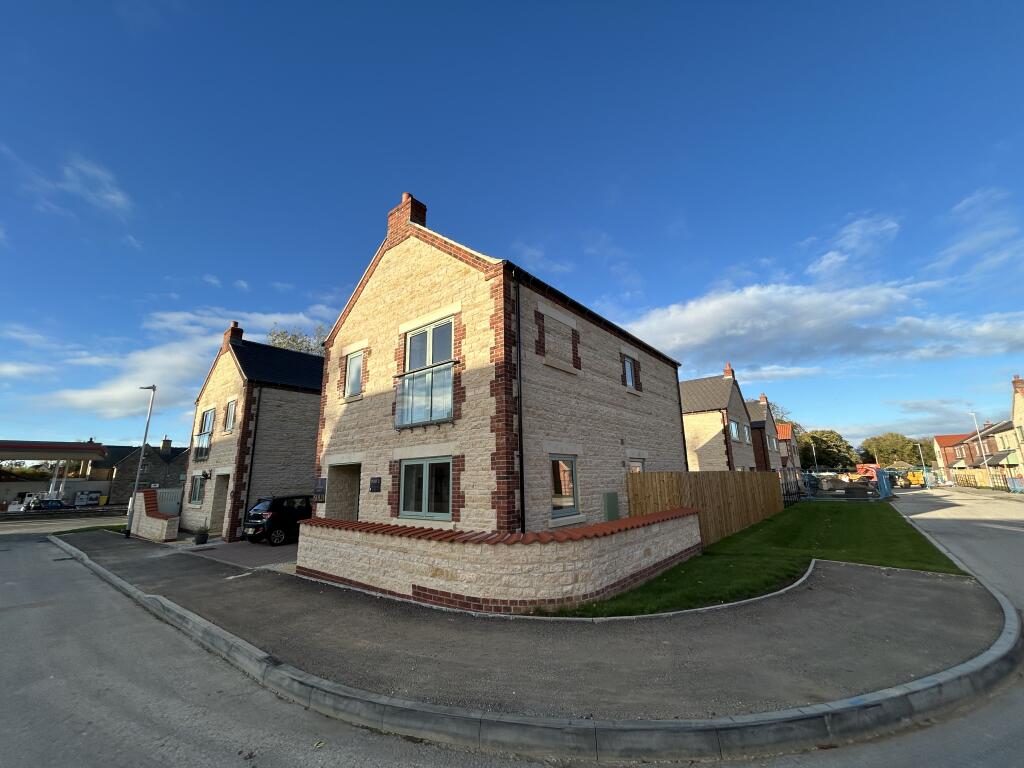 Main image of property: Royal Meadow, Leadenham