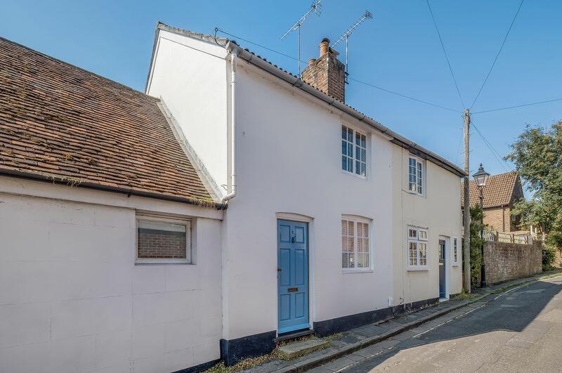 2 bedroom house for rent in Hyde, Central Winchester, SO23