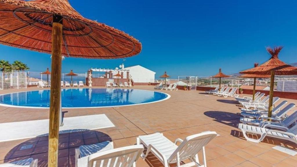 1 bedroom apartment for sale in Canary Islands, Tenerife, Torviscas, Spain
