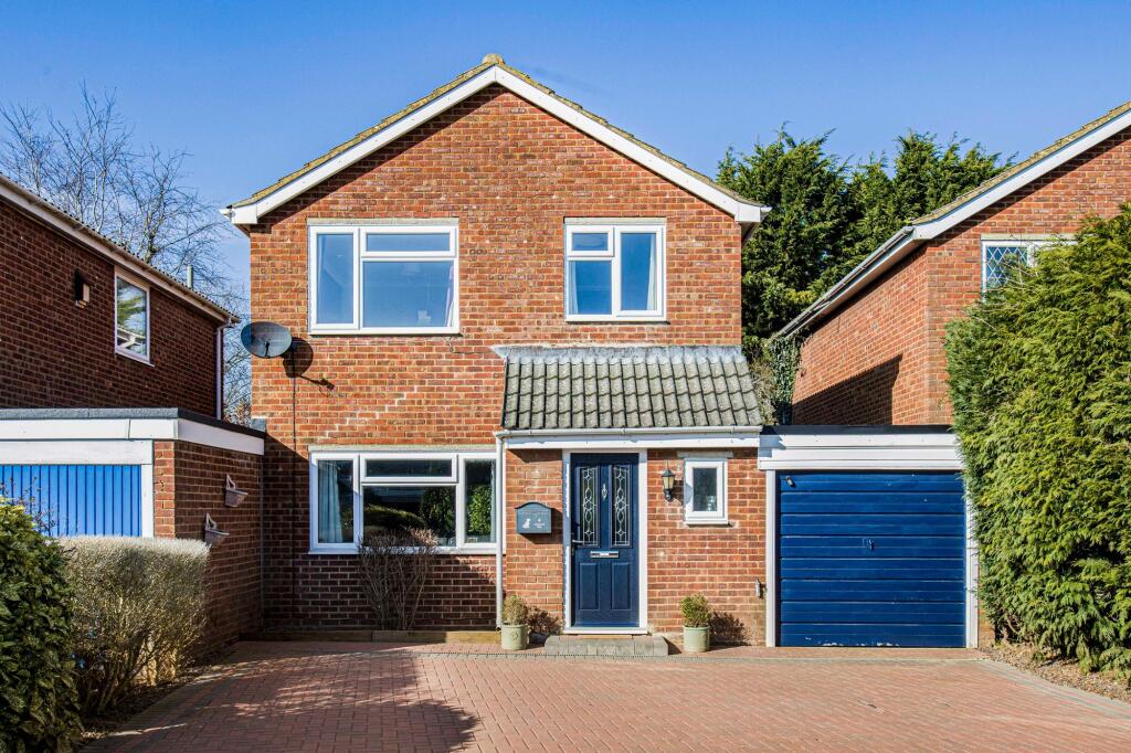 Main image of property: Orpwood Way, Abingdon, OX14