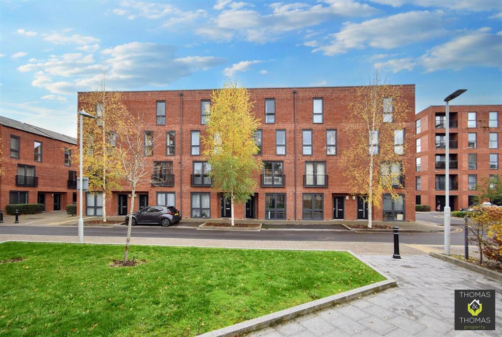 Main image of property: Friars Orchard, Gloucester