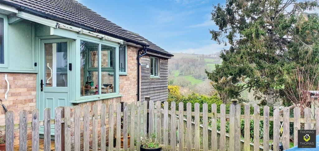 Main image of property: Larksfield Road, Kingscourt, Stroud