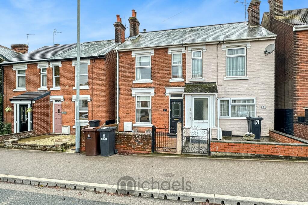 2 bedroom semidetached house for sale in Mile End Road, Colchester, CO4