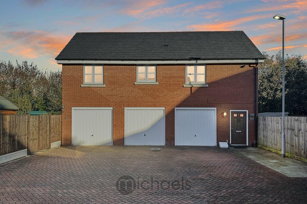 2 bedroom coach house for sale in Peache Road, Colchester, CO1