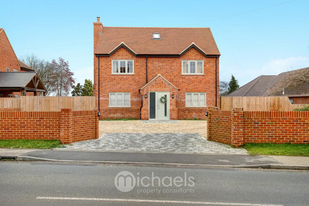 5 bedroom detached house for sale in School Road, Copford, Colchester, CO6