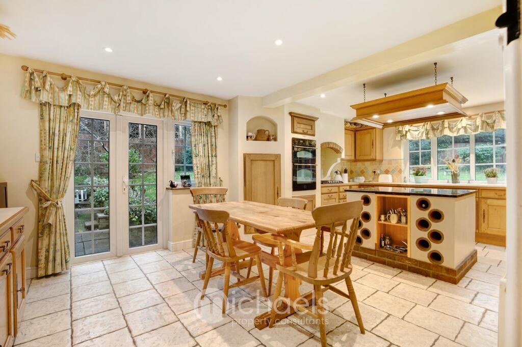 Additional property image - Braiswick, Colchester, CO4