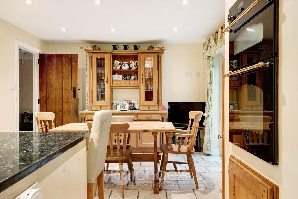Additional property image - Braiswick, Colchester, CO4
