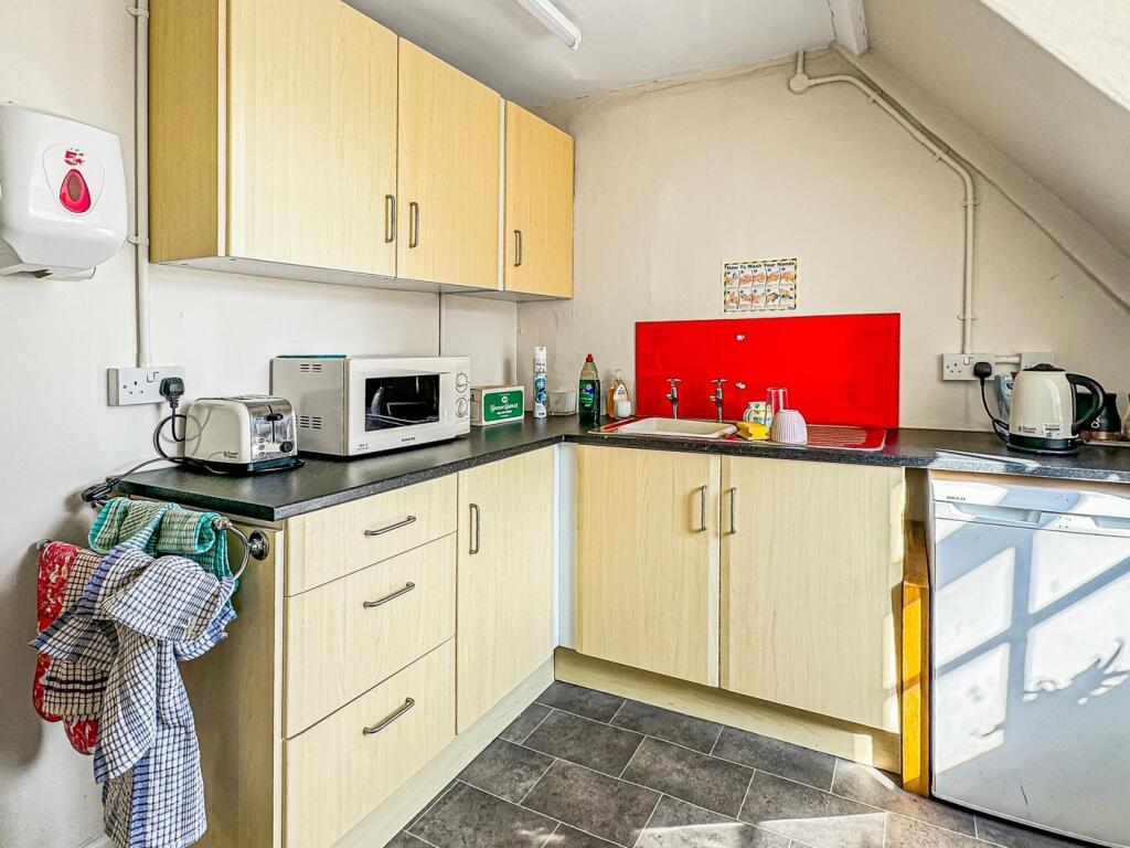 Additional property image - North Hill, Colchester, CO1