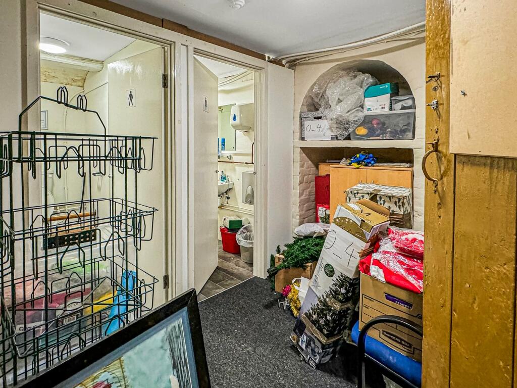 Additional property image - North Hill, Colchester, CO1