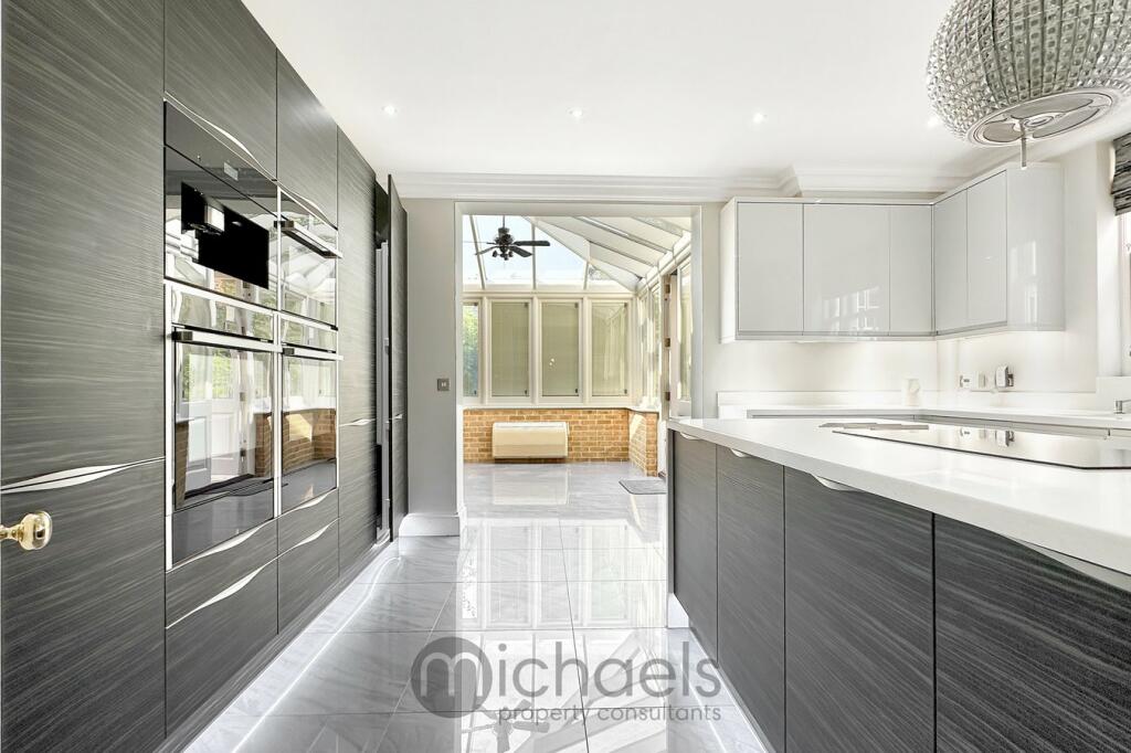 Additional property image - Beverley Road, Lexden, Colchester, CO3