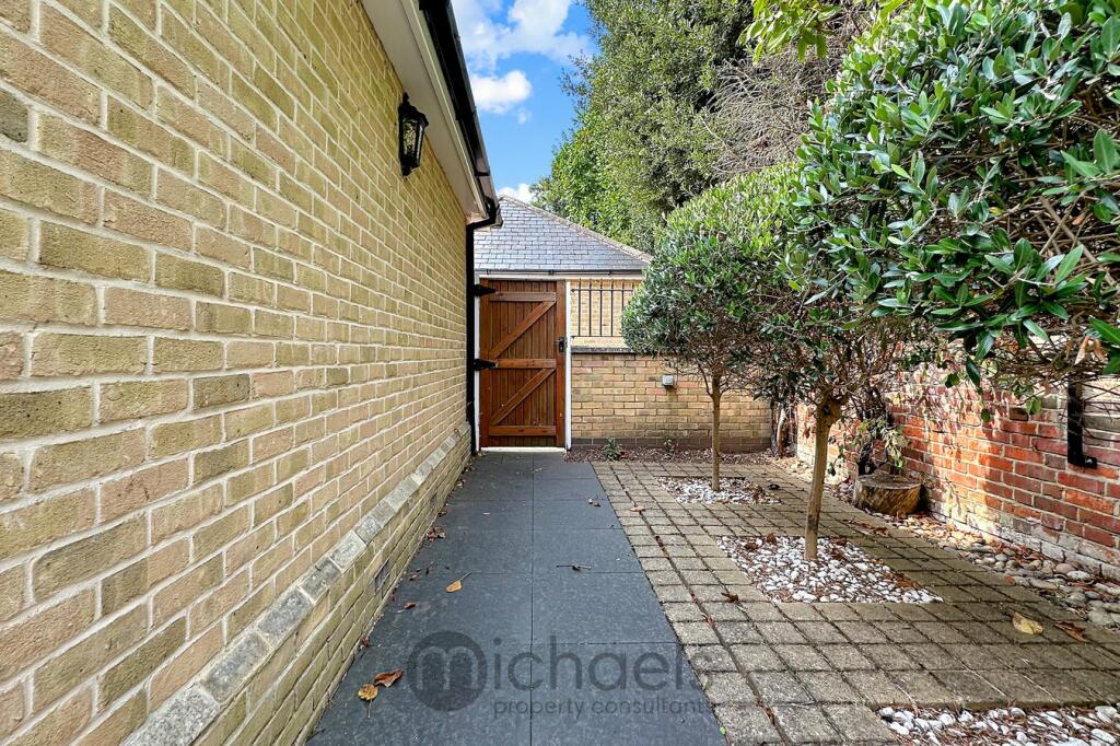 Additional property image - Beverley Road, Lexden, Colchester, CO3