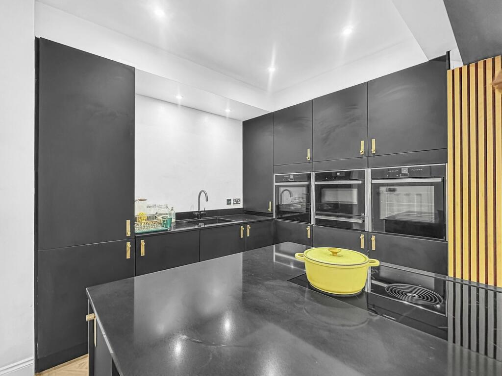 Additional property image - Drury Road, Colchester, Colchester, CO2
