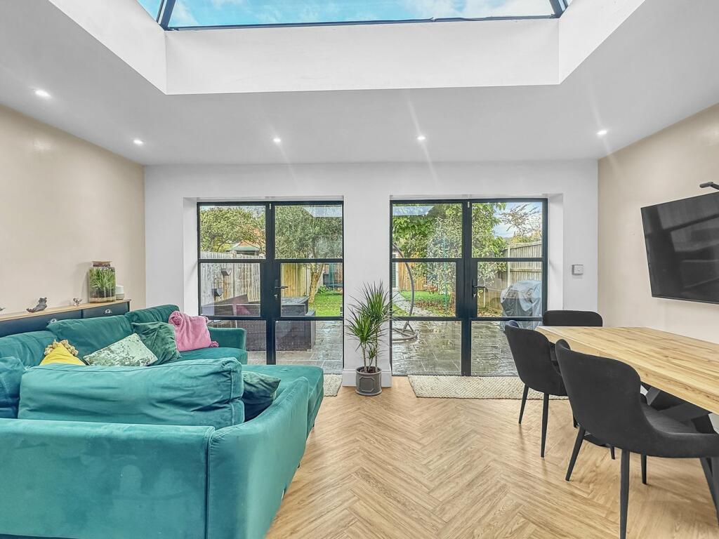 Additional property image - Drury Road, Colchester, Colchester, CO2