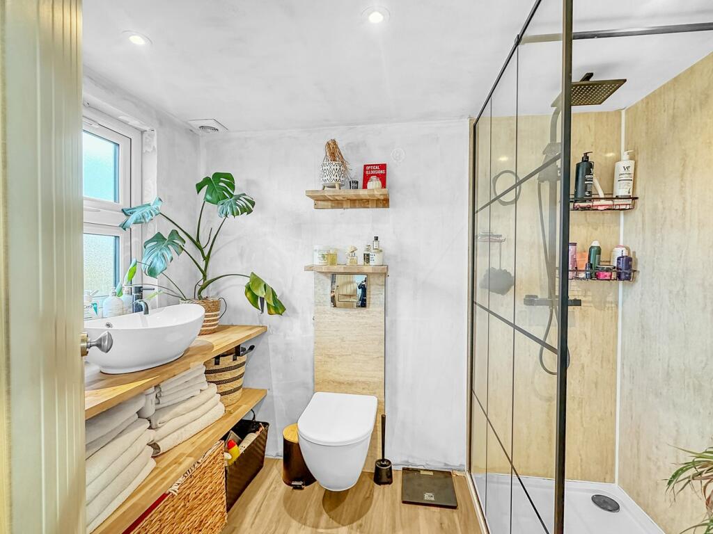 Additional property image - Drury Road, Colchester, Colchester, CO2