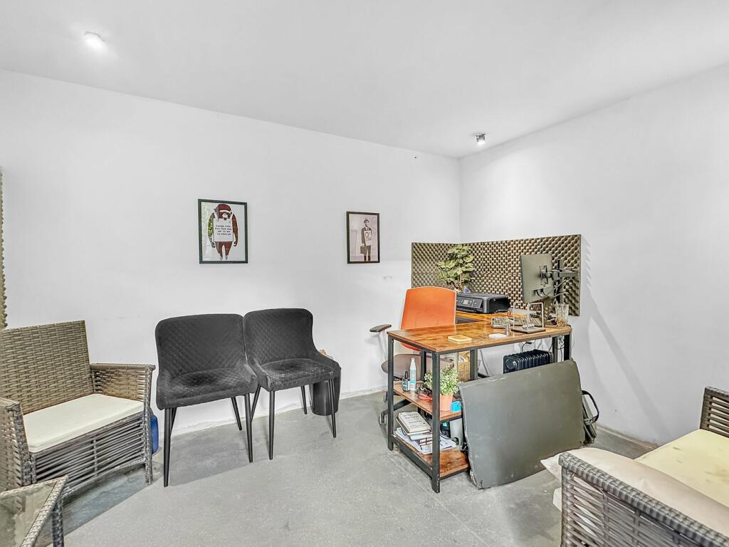 Additional property image - Drury Road, Colchester, Colchester, CO2