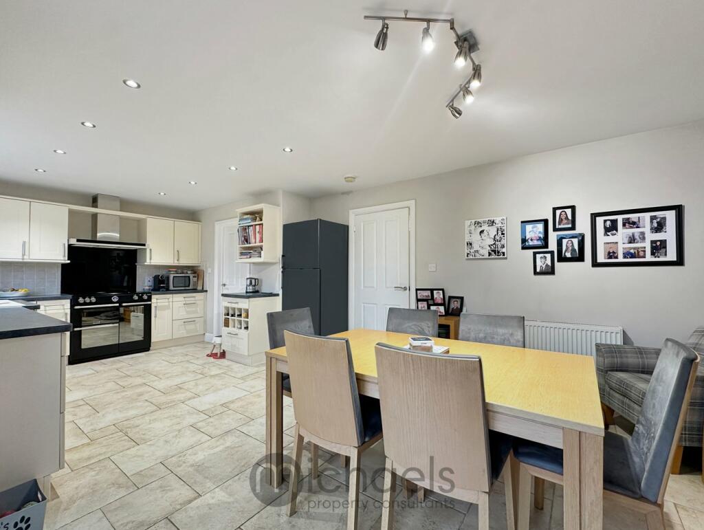 Additional property image - Abberton Road, Layer-de-la-Haye, Colchester, CO2