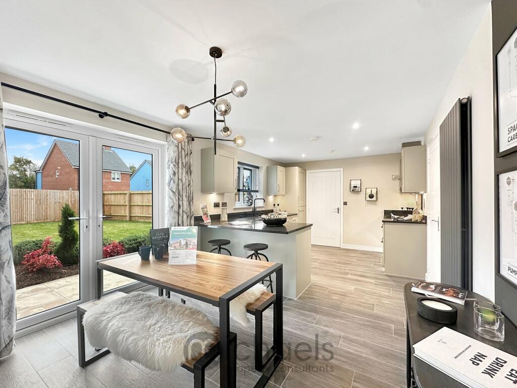 Additional property image - Clerke Chase, 'St Michael's Place', Colchester, CO2