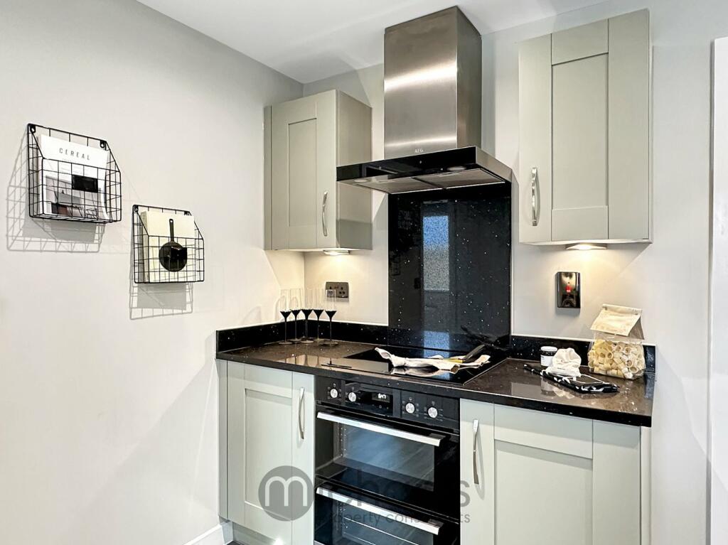 Additional property image - Clerke Chase, 'St Michael's Place', Colchester, CO2