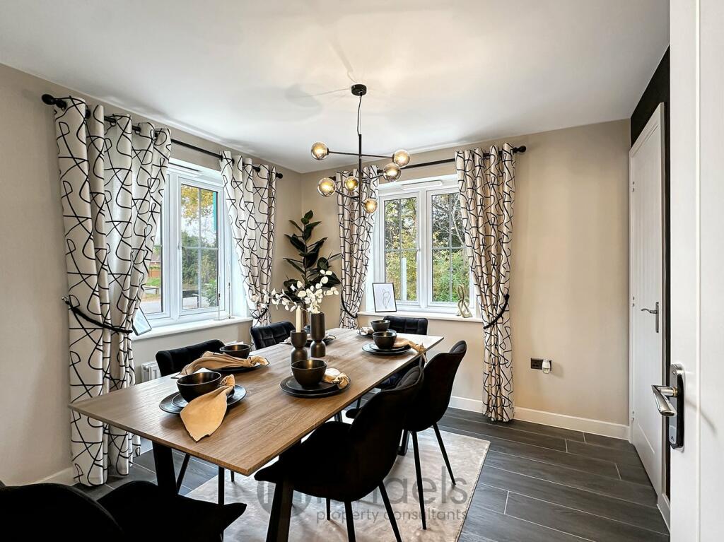 Additional property image - Clerke Chase, 'St Michael's Place', Colchester, CO2
