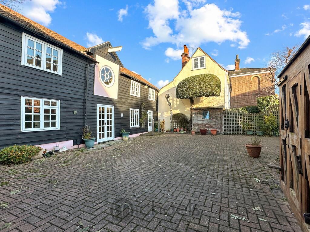 Additional property image - Williams Walk, Dutch Quarter, Colchester, CO1