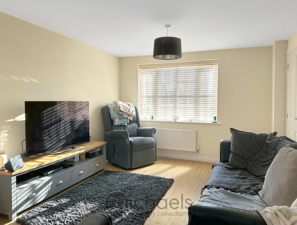 Additional property image - Richmond Road, Colchester, CO2