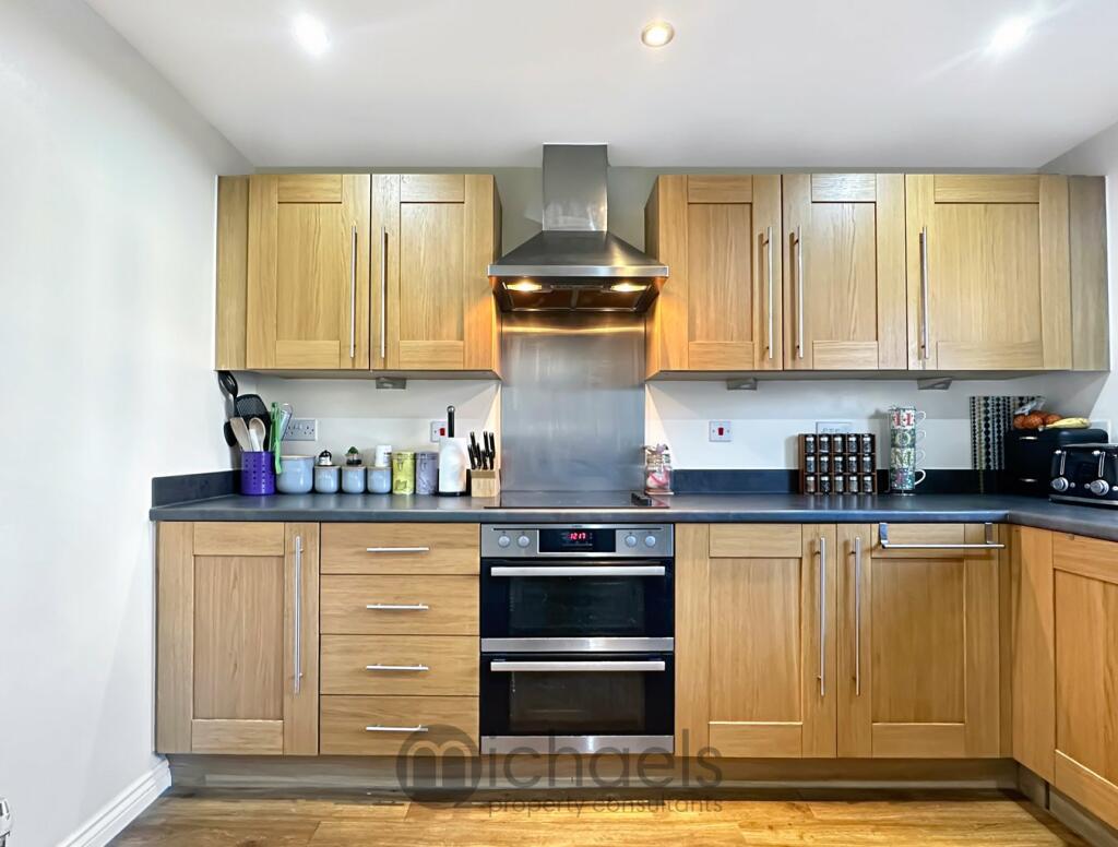 Additional property image - Richmond Road, Colchester, CO2